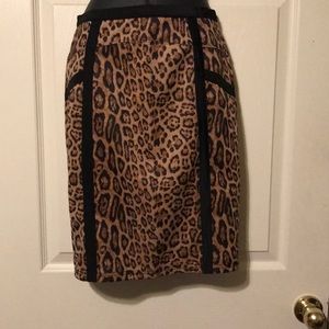 Leopard pencil skirt